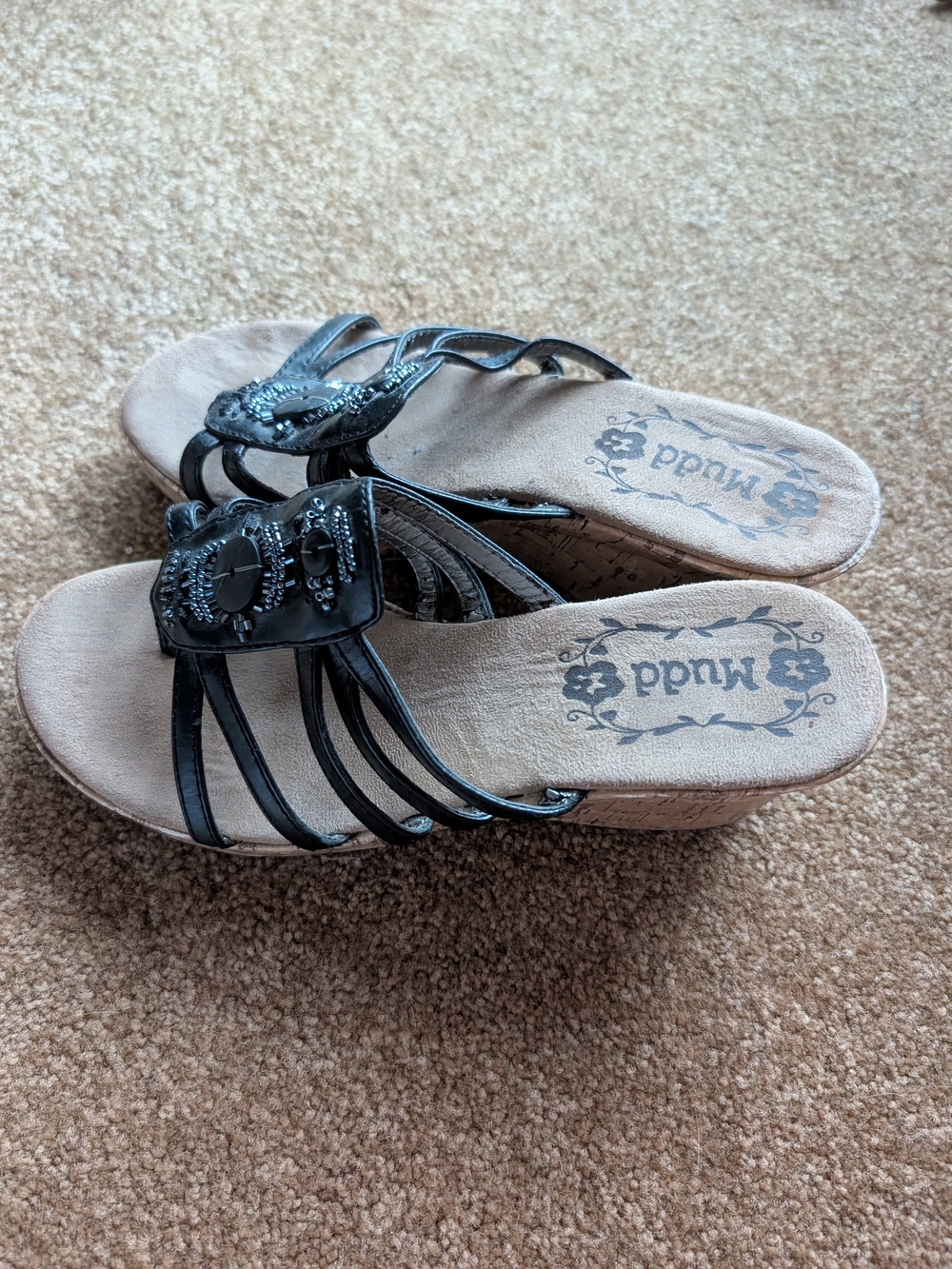 Mudd Black Strappy Wedge Sandals